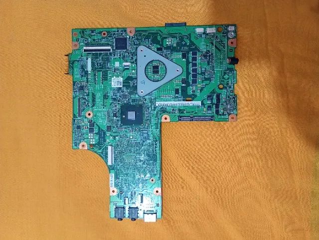 PLACA MAE PARA NOTEBOOK DELL N5010 - Foto 3