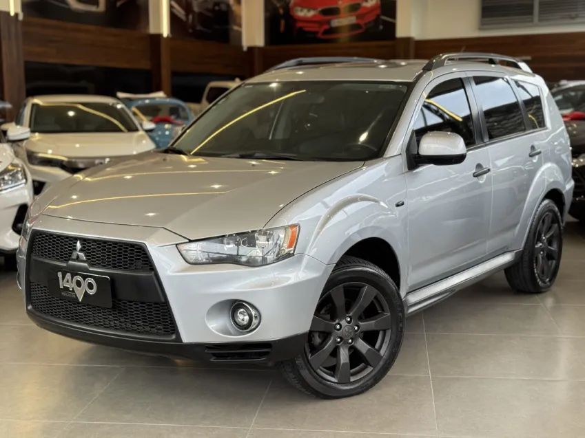 Mitsubishi Outlander OUTLANDER 2.0 16V 160cv Aut. 2012