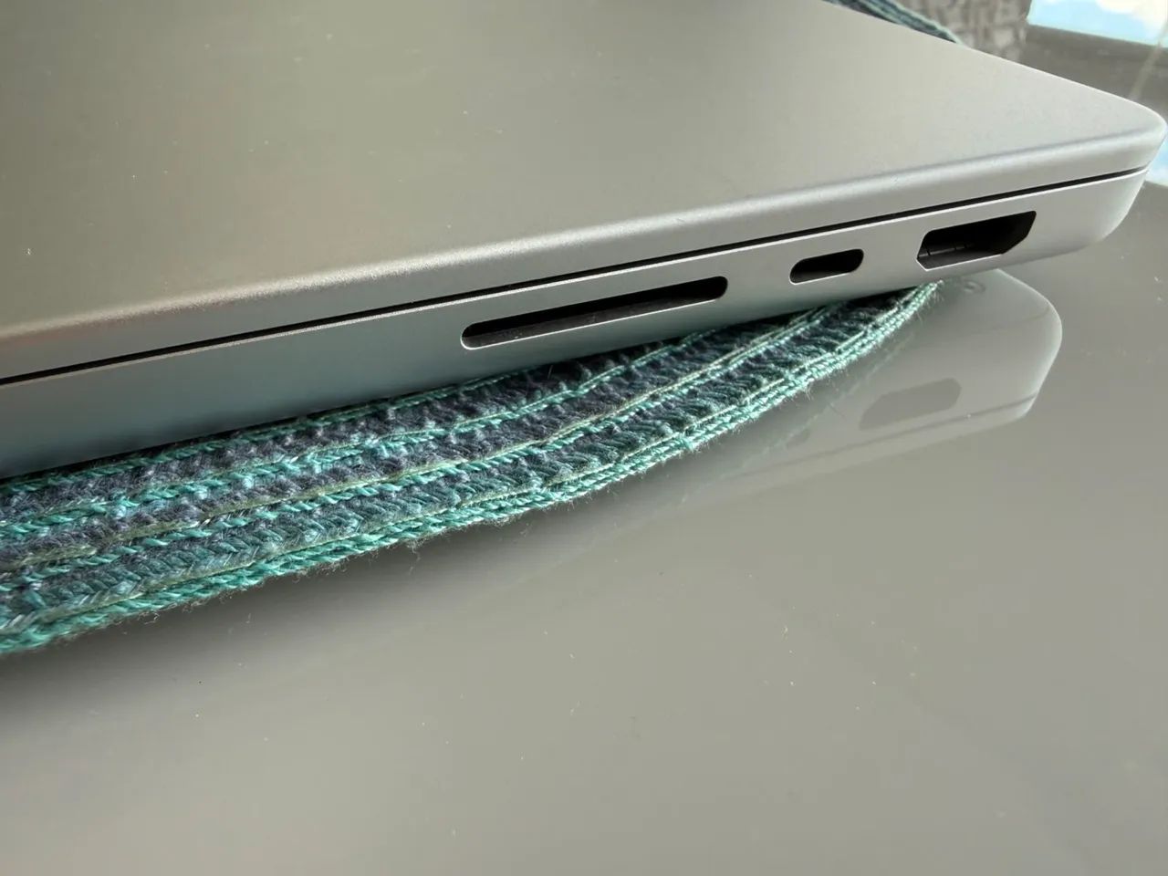 MacBook M3 Pro Max - Foto 4