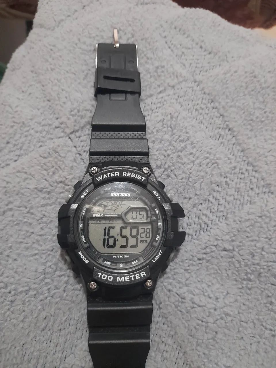 Vendo um relógio digital mormaii funcionando perfeitamente 