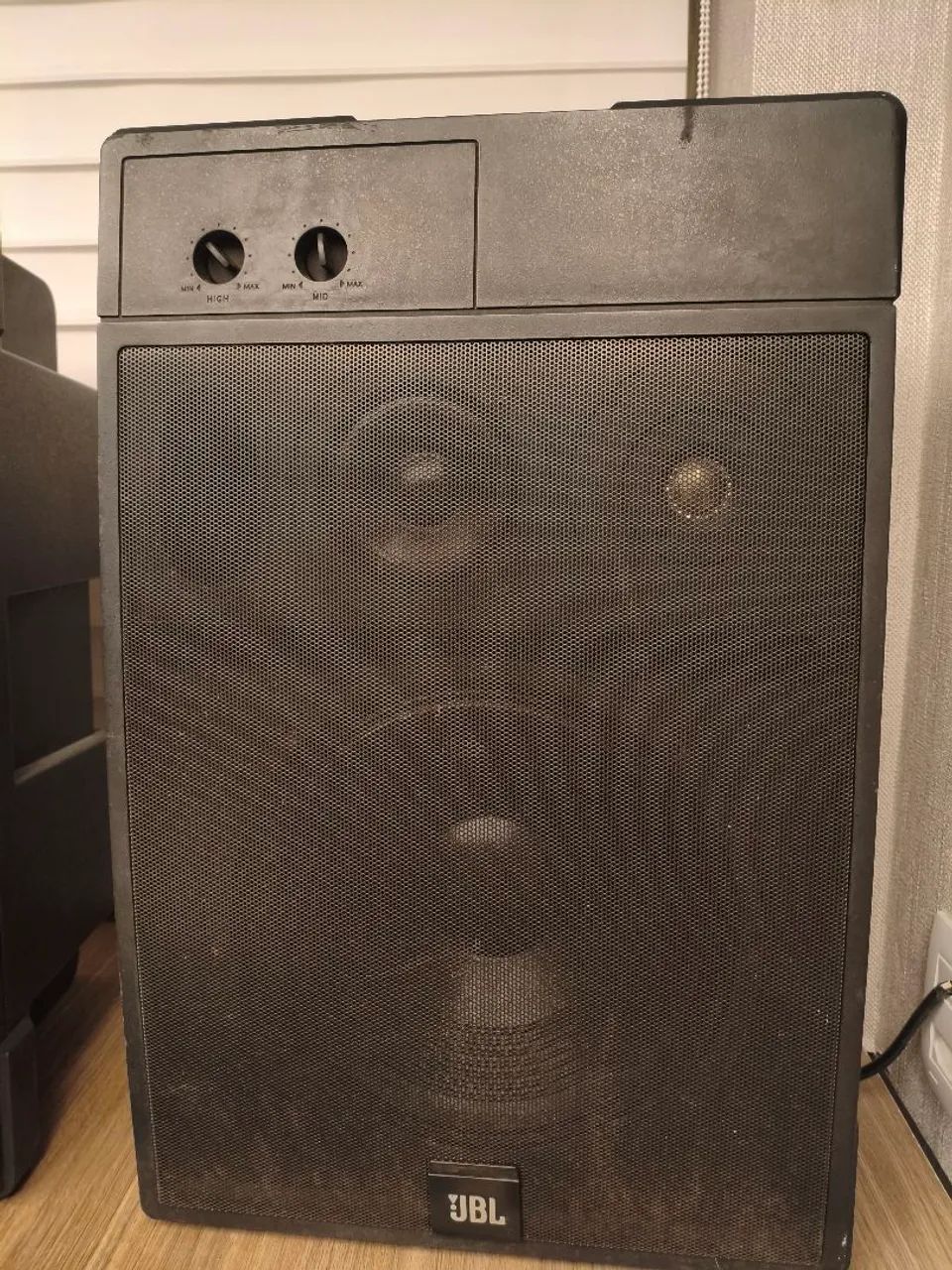 Raridade PAR JBL CONTROL 10