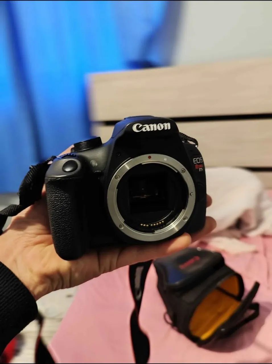 CamerA