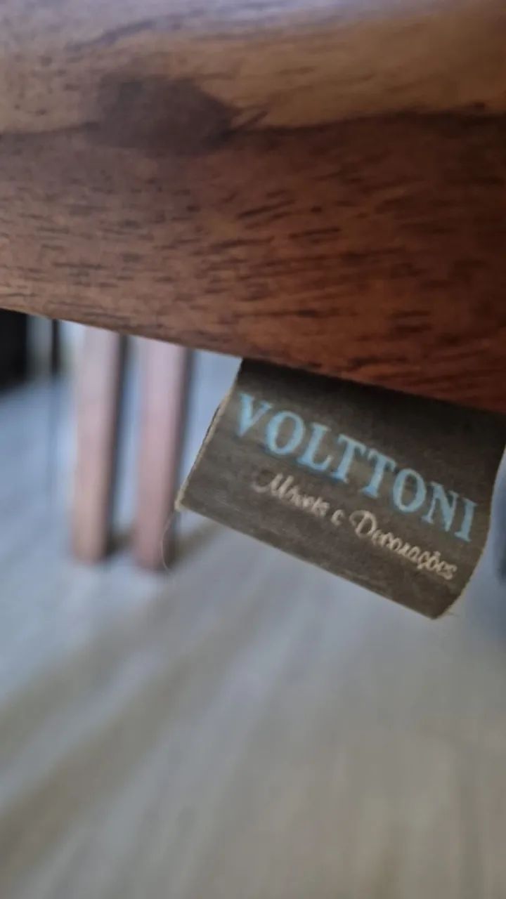 Mesa de jantar, tampo de vidro com 6 cadeiras - Foto 4