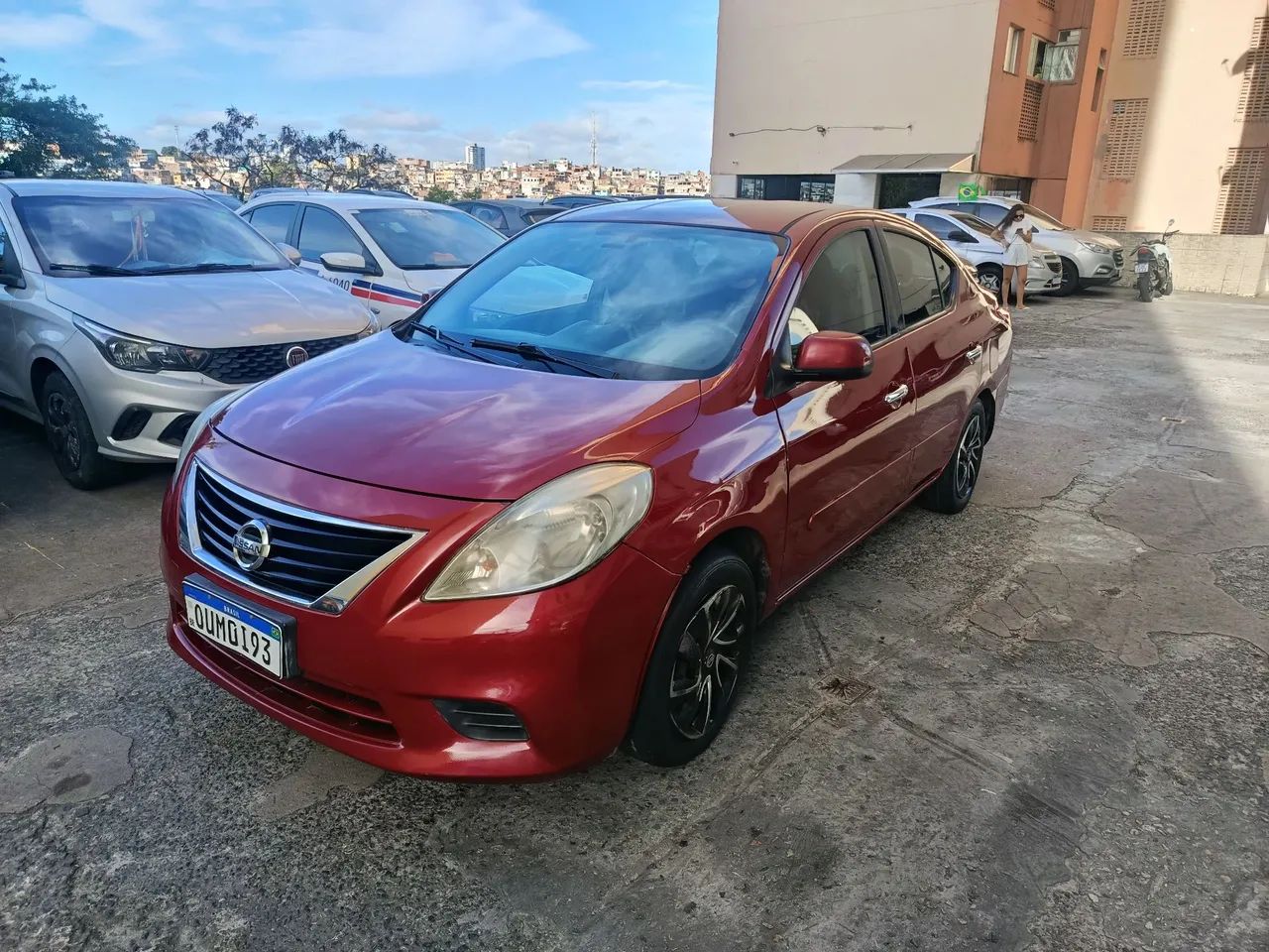 Nissan Versa 1.6 16V FLEX SV 4P MANUAL 2014