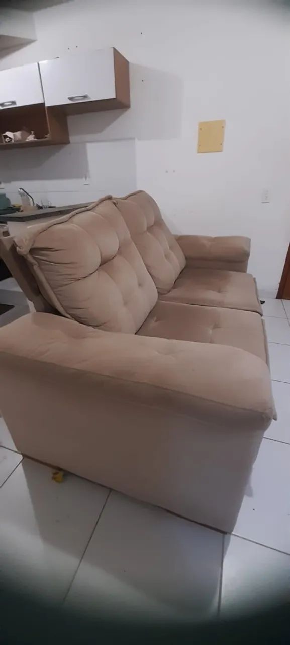 Sofá Pillow braços acolchoados  - Foto 3