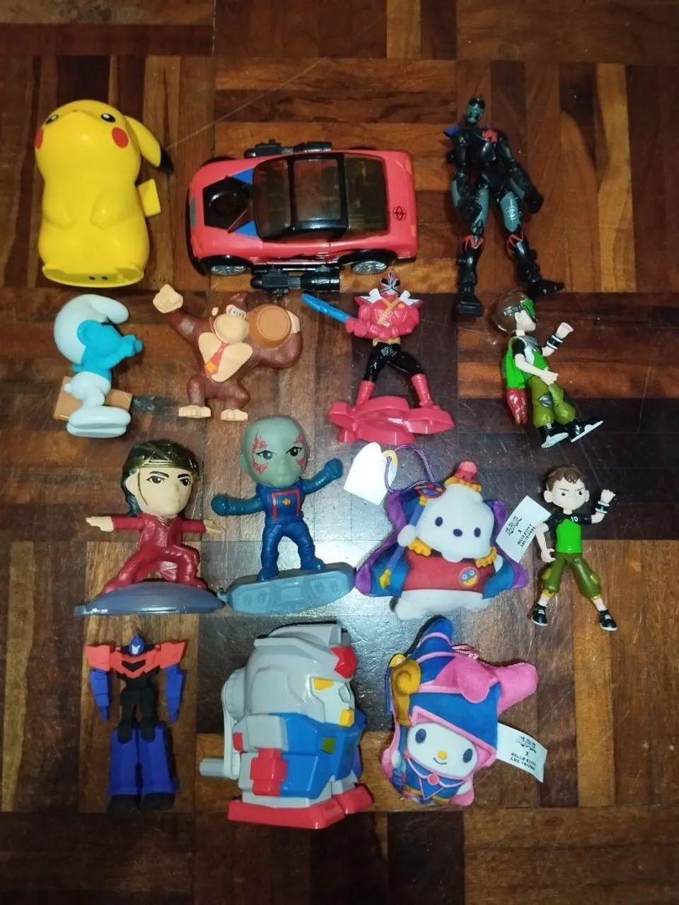 Lote de brinquedos