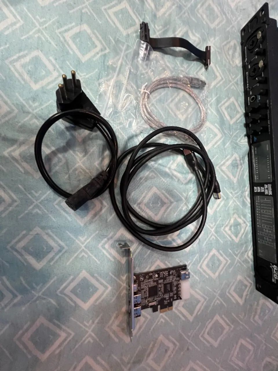 MOTU 828mkII FireWire + Placa PCI FireWire + Kit Completo - Foto 2