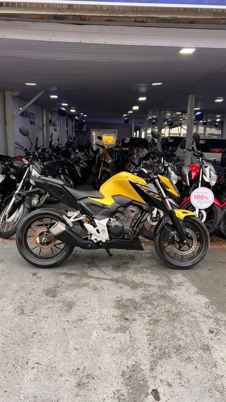 CB 300F 2024 - Foto 2