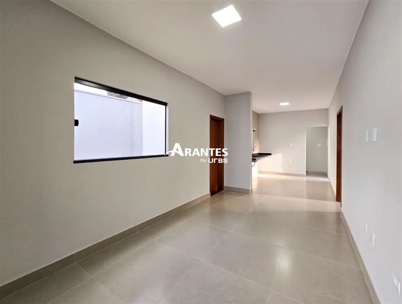 Casa com 155m² 3 quartos à venda no bairro Granada