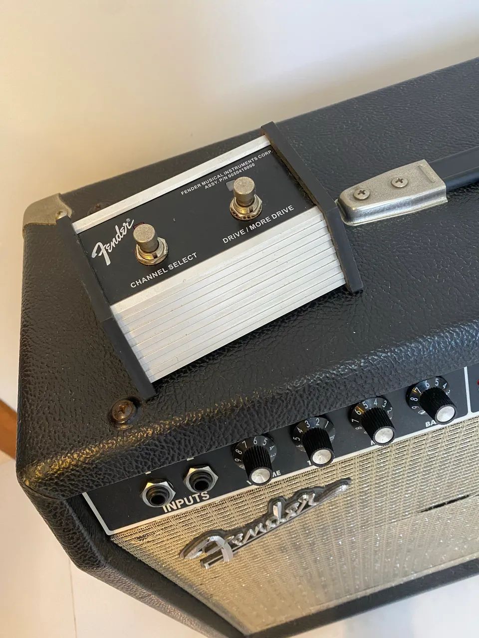 Fender Frontman 212R 100W - 2x12? + Footswitch Original - Foto 4