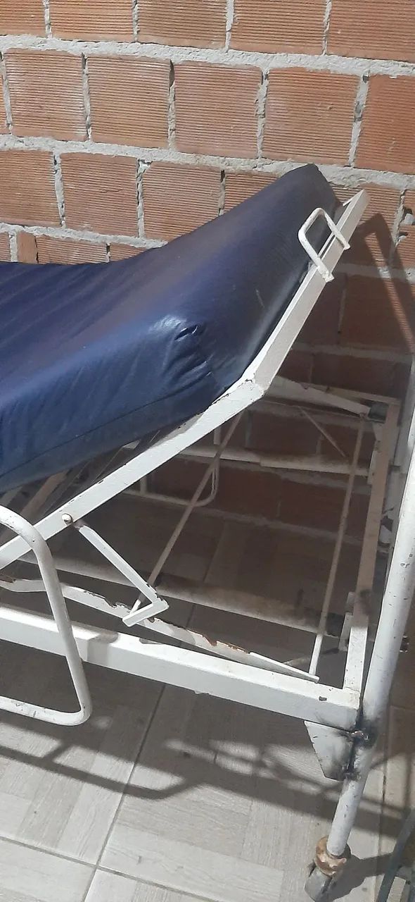 Cama hospitalar usada  - Foto 2