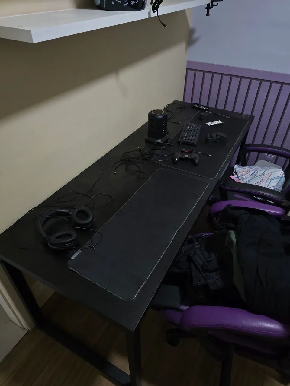 Mesa escritório preta 2 metros