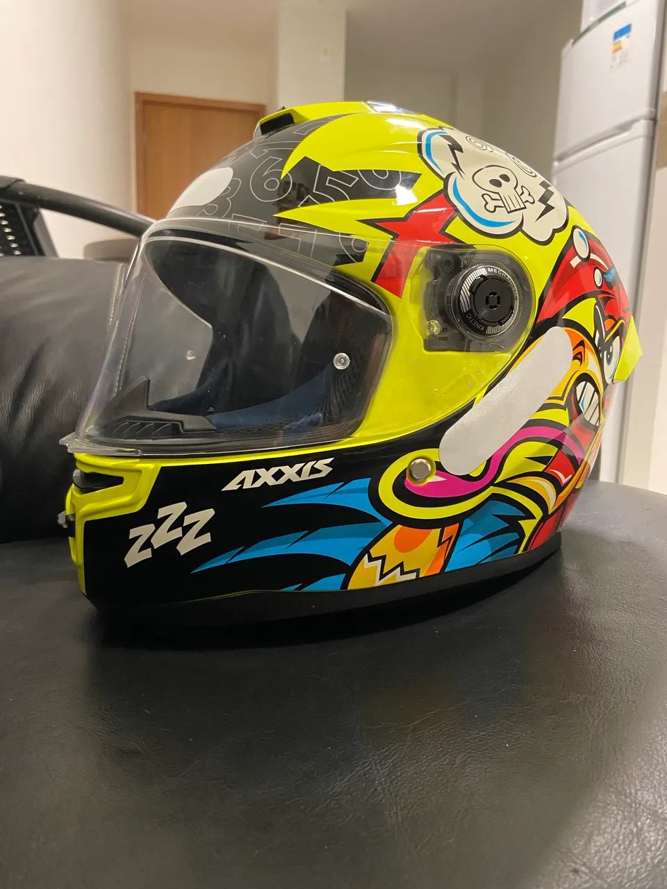 Vendo Capacete Axxis Hummer R$ 450