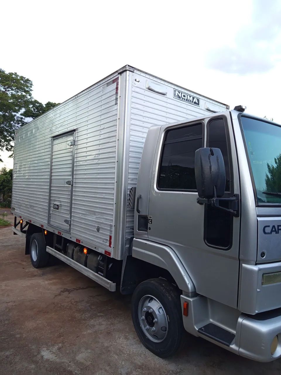 Ford cargo 816 2013 Baú  - Foto 3