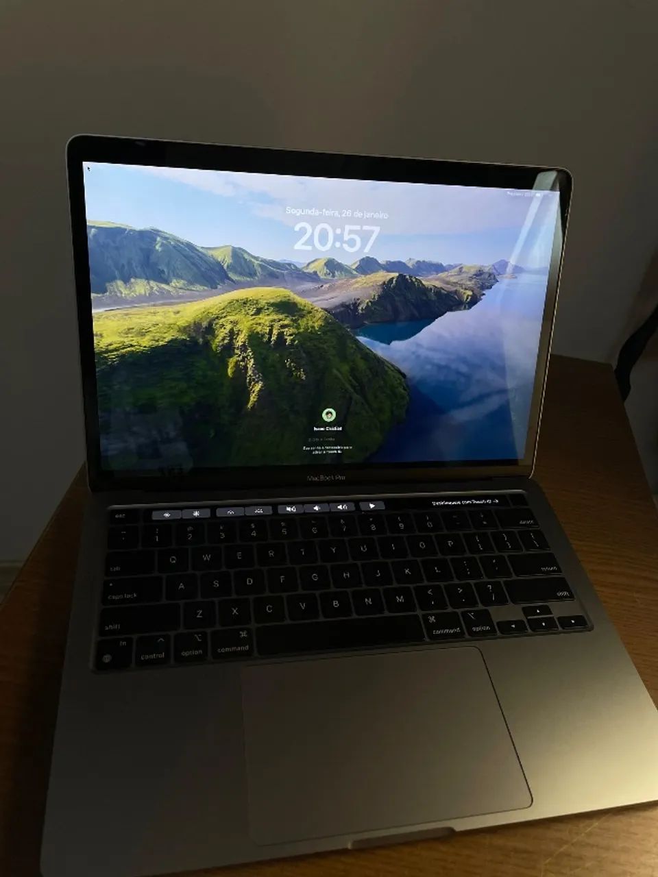 MacBook Pro M1 / 8GB/ 256GB / 2022 Cinza Espacial, TouchBar