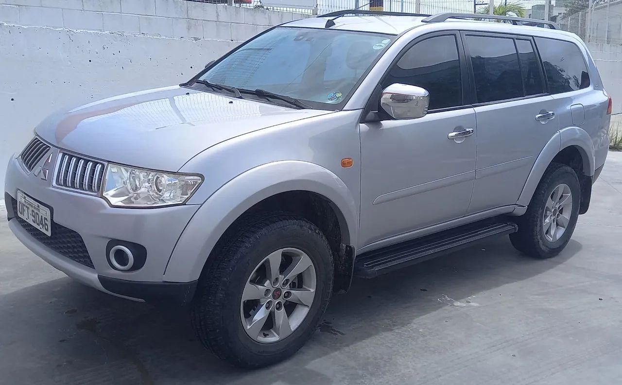 Mitsubishi Pajero 2013