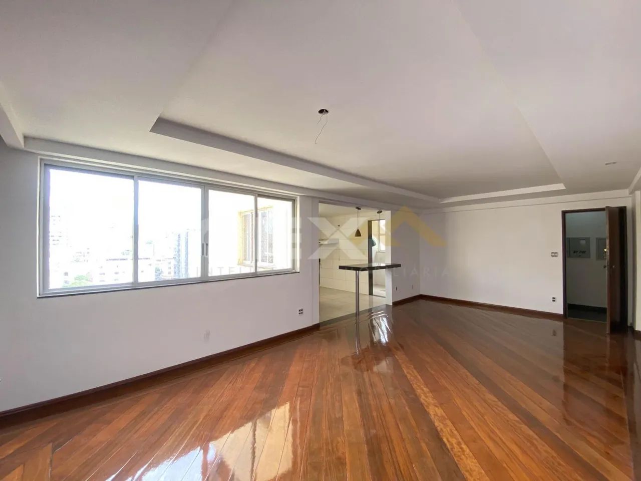 Apartamento à Venda com 03 Quartos no Centro de Divinópolis MG. - Foto 4