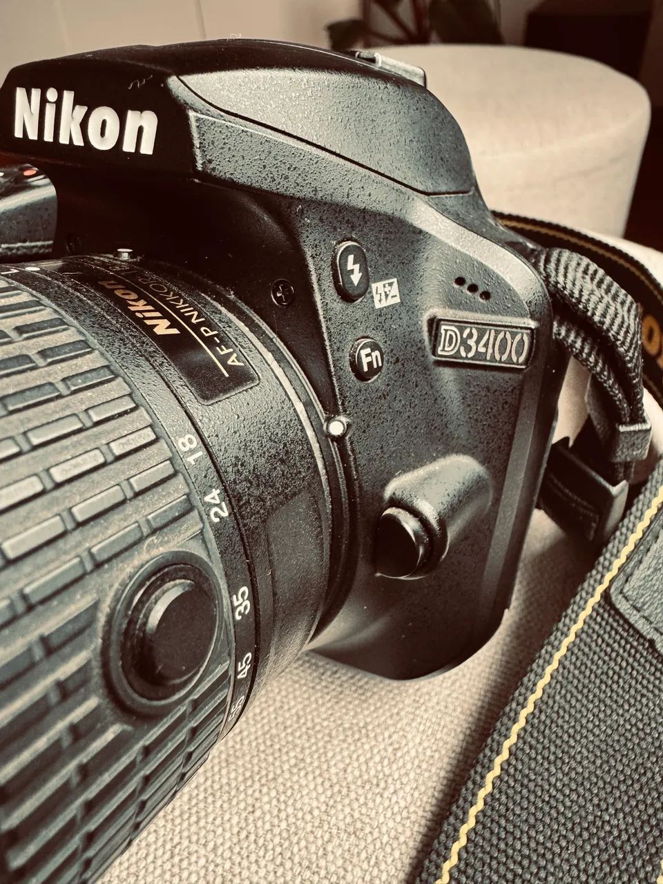 Nikon D3400 - Foto 3