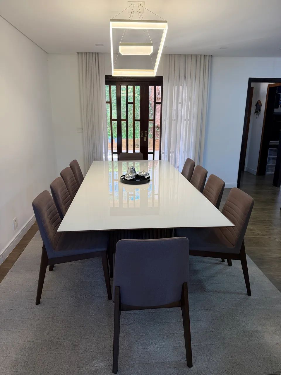 Mesa de jantar 2,60m por 1,20 com 10 cadeiras - Foto 4