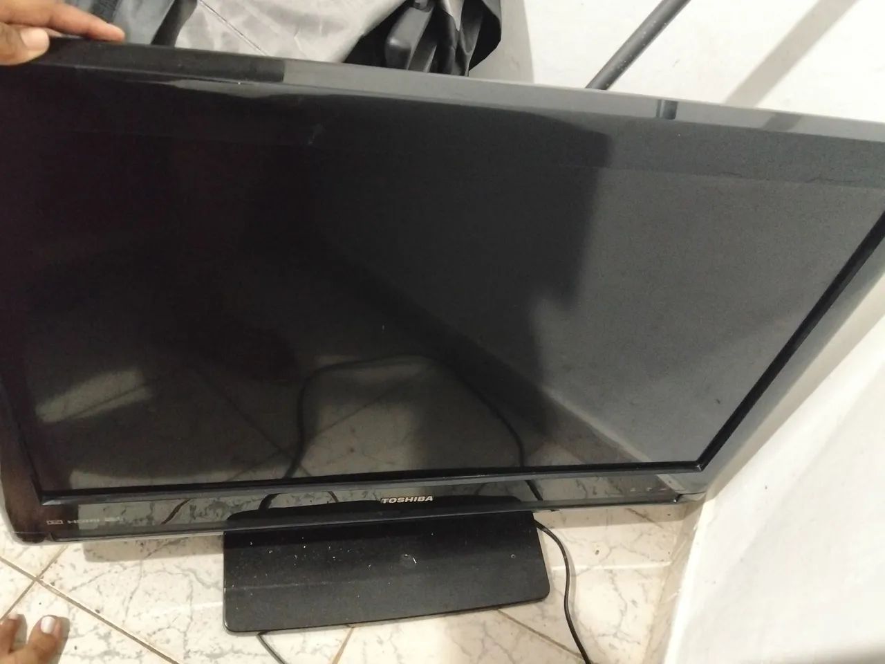 Vendo tv n e smart mas funcionando perfeitamente só estou passando porque comprei outra 