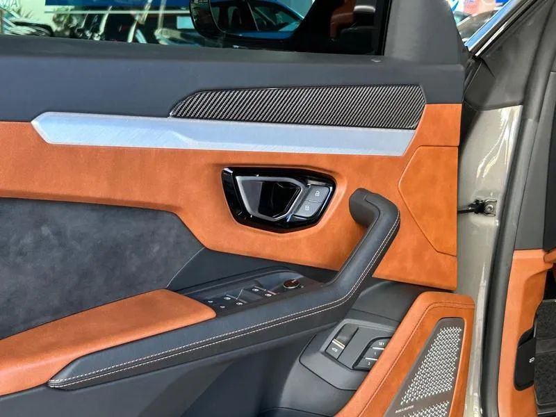 Lamborghini Urus Lp-650-4, foto 18 de 19