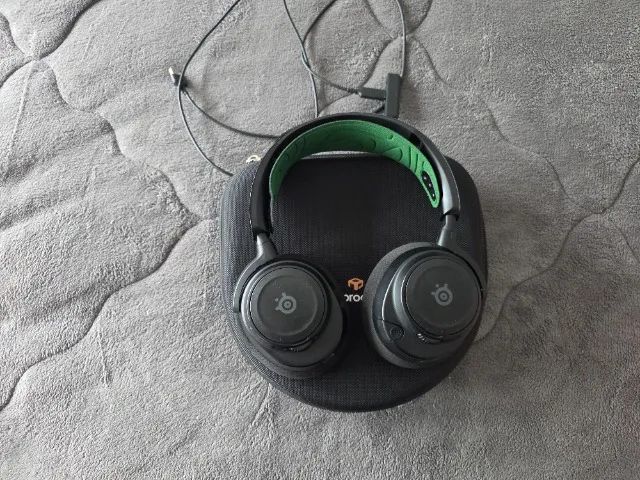 Fone Headset Gamer SteelSeries Arctis Nova 7X