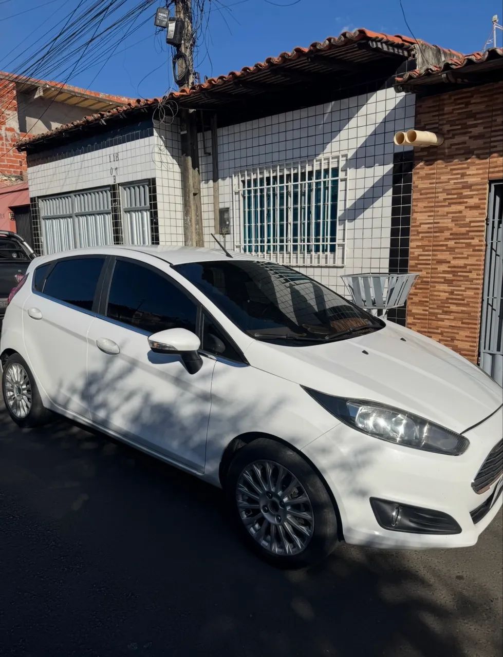 Ford Fiesta Fiesta TIT./TIT.Plus 1.6 16V Flex Aut. 2014