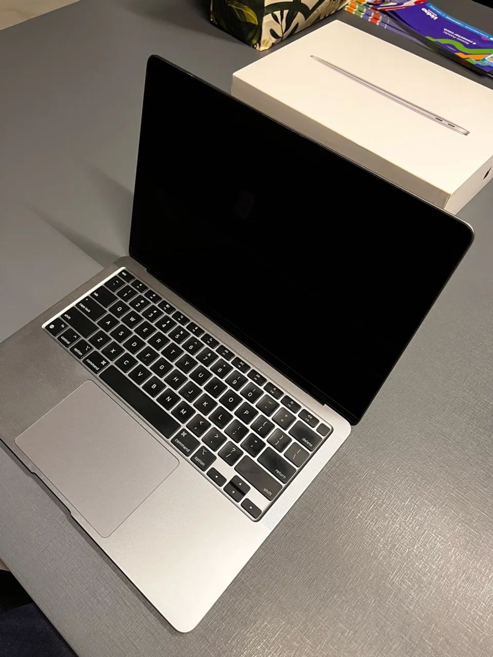 MacBook Air M1 - 256GB SSD 8GB Ram  - Foto 2