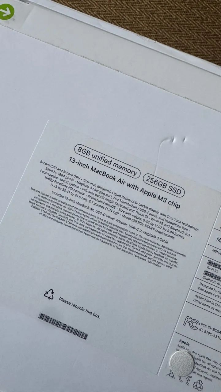 Macbook air 13 polegadas 256gb M3 - 1 ano se uso. 