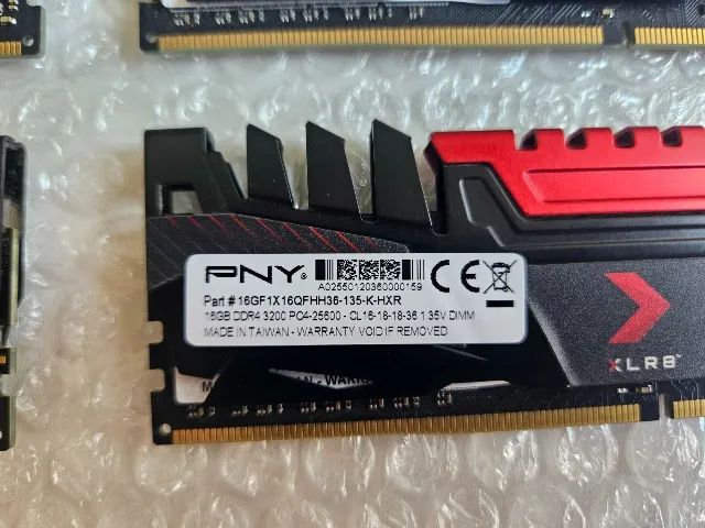 ハリー BARBADA! Memória RAM PNY XLR8 DDR4 64GB (4x16GB) 3200MHz - CL 16