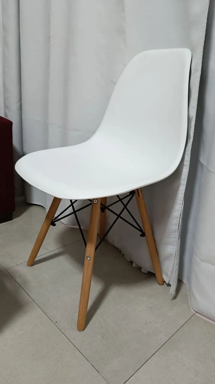 Cadeira Charles Eames Eiffel 