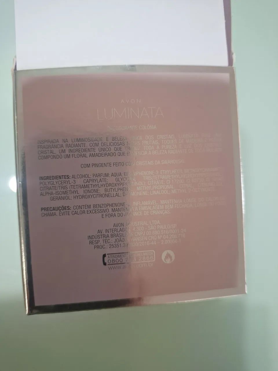 Perfume Avon Luminata descontinuado  - Foto 4