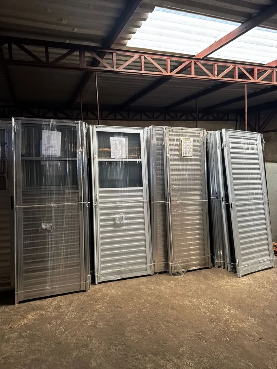 PORTAS DE ALUMÍNIO A PARTIR DE $399,00 - PREÇO JUSTO