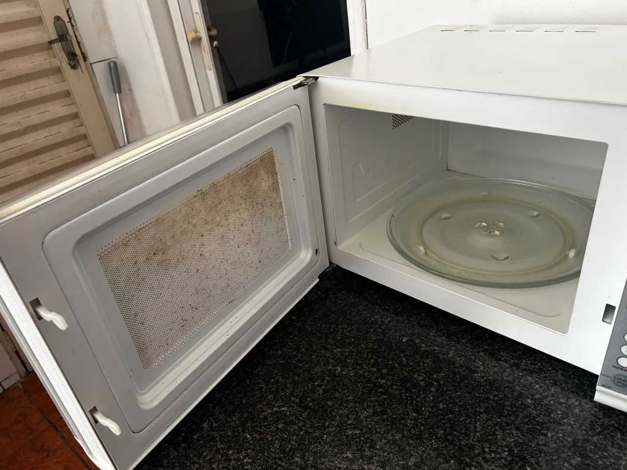 MICROONDAS ELECTROLUX 31 Litros  - Foto 2