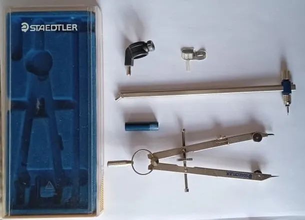 Compasso Staedtler com Extensor - 551 02 - Foto 3