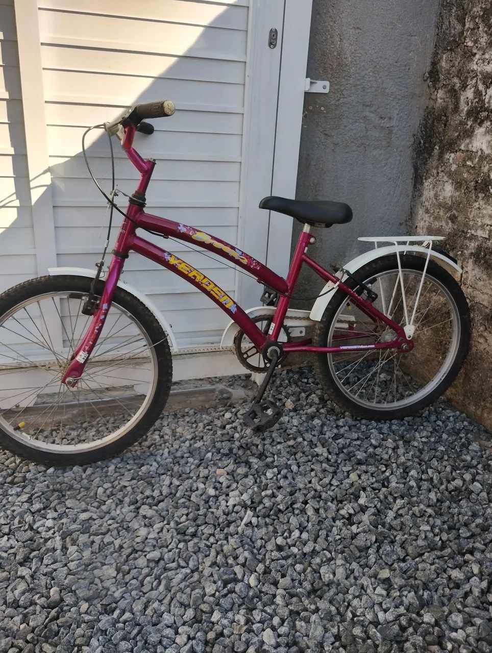 Bicicleta infantil aro 20 - Foto 5