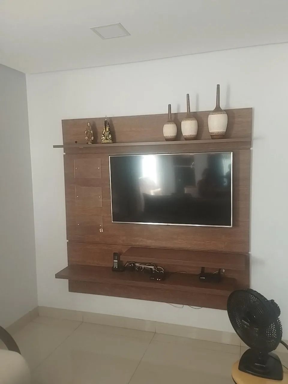 Painel de TV conservado 