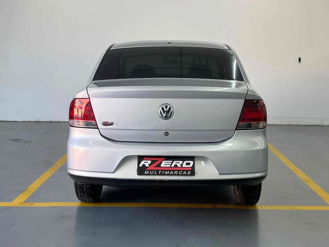 Volkswagen Voyage 2010 photo 4