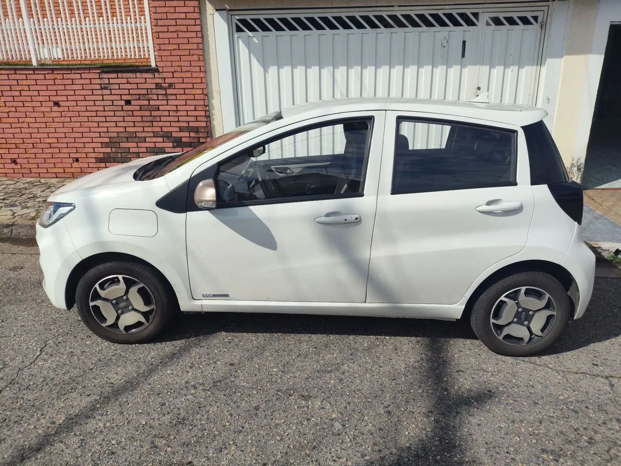 JAC E-JS1 62cv 5P Aut. (elétrico) 2025 - Foto 2