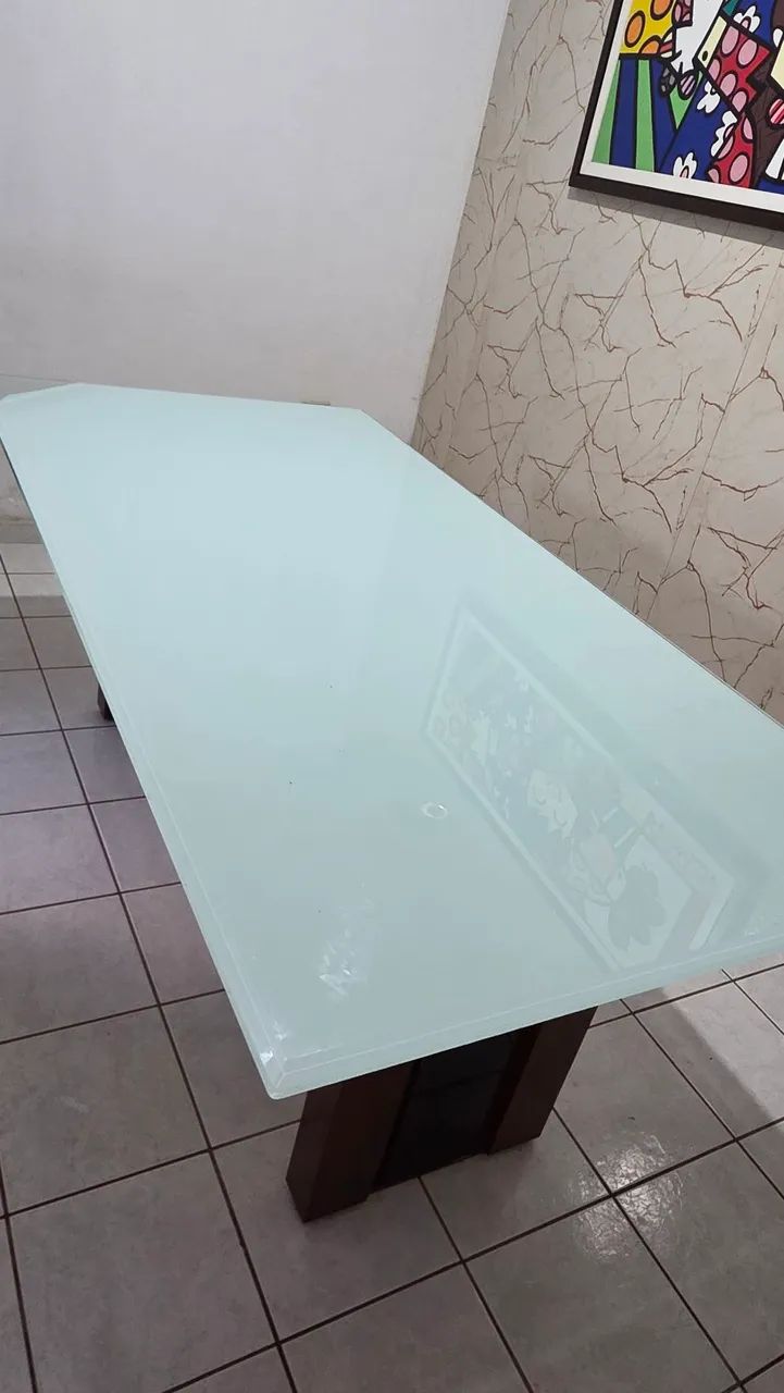 Mesa de vidro e madeira maciça - Foto 3