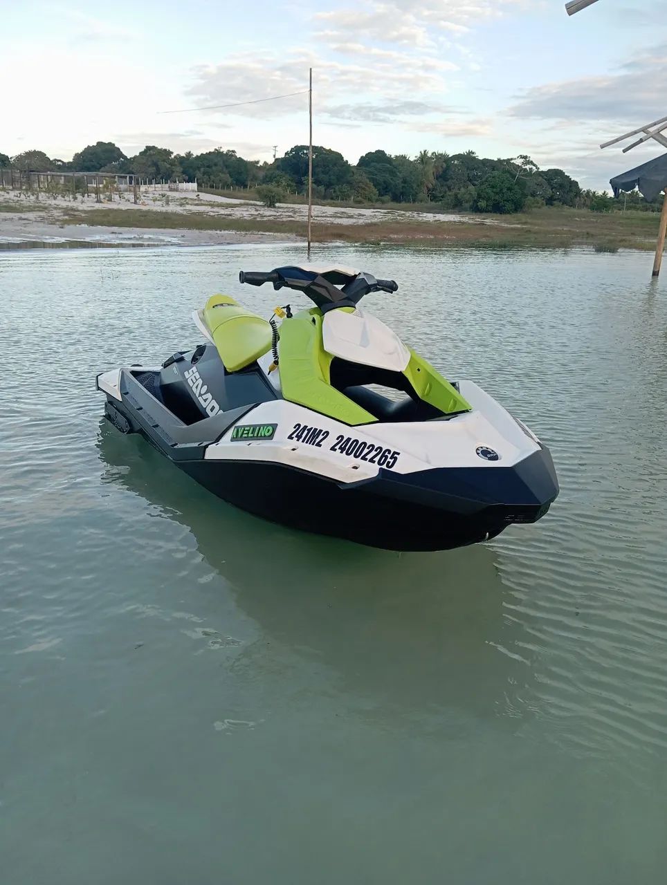 Jet Ski Seadoo Spark 2024 - Foto 4