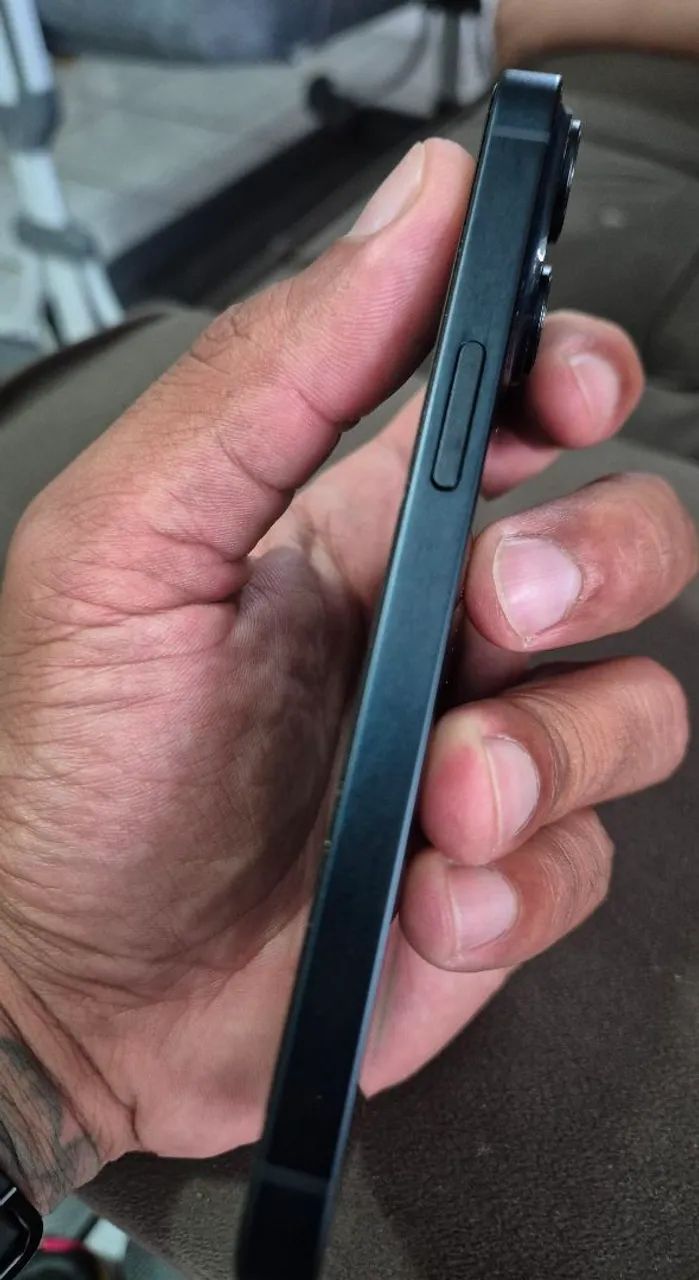 Iphone 14 azul escuro - Foto 4