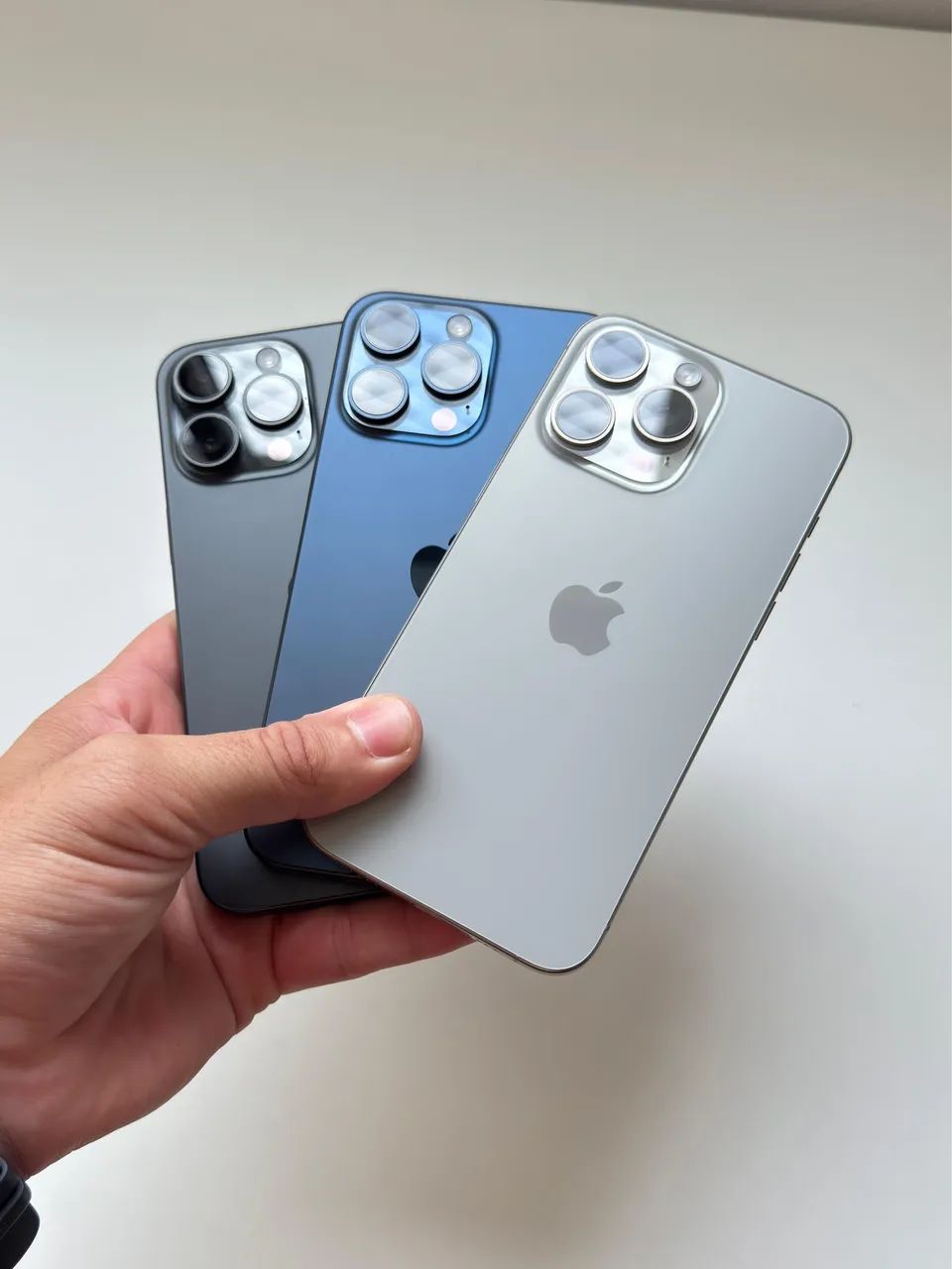 iPhone 15 Pro Max 256GB - (Garantia pela loja) Todos originais