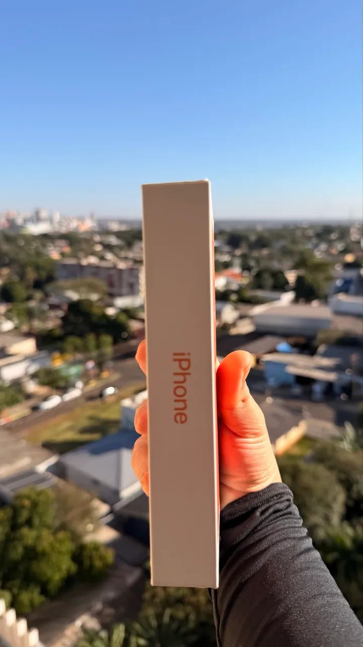 IPHONE 17 PRO LACRADO - Foto 2