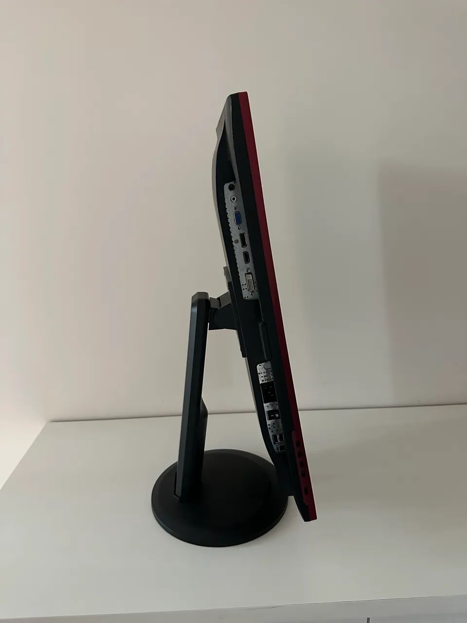 Monitor AOC 144hz 1ms - Foto 5