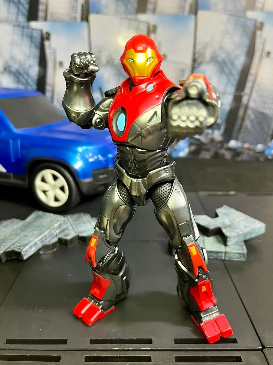 Marvel Legends Ultimate Iron Man - Foto 5