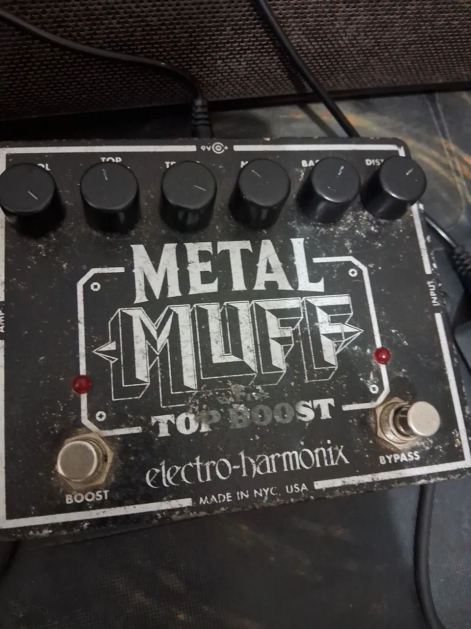 metal muff