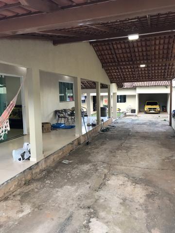 Oportunidade: Casa de 3 qts, suíte, porcelanato no Setor de Mansões de Sobradinho - Foto 3