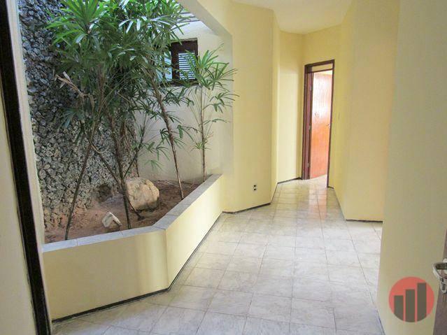 Casa com 3 dormitórios para alugar, 178 m² por R$ 1.600/mês - Cambeba - Fortaleza/CE - Foto 6