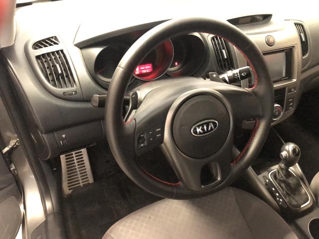 Vende KiA cerato 1.6 - Foto 5